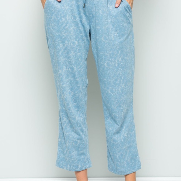 Comfy Loungewear Set - Picture 6 of 7